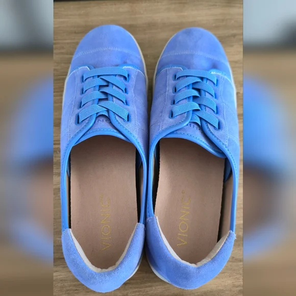 Vionic Women's Suede Water Resistant Cupsole Sneakers - Picture 5 of 8